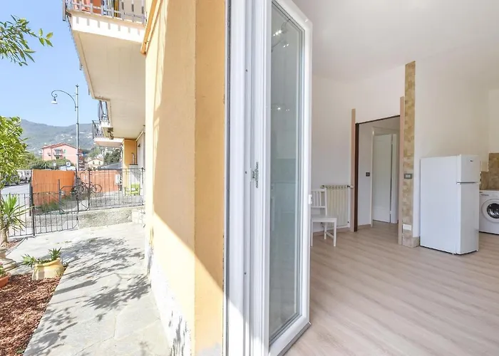 2 Bedroom Stunning In Lejlighed Rapallo