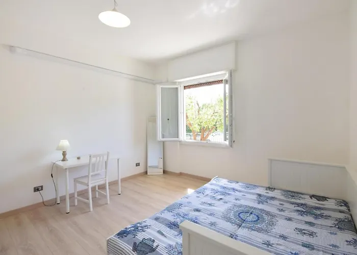 2 Bedroom Stunning In Διαμέρισμα *